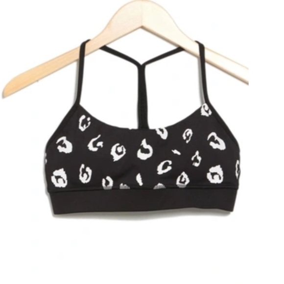 NWT! CHRLDR Leopard Print Y-Back Black Sports Bra Size Large